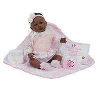 Muñeca Nines Artesanals d'Onil Reborn con Pelo y rasgos africanos. De 48 cm y 1,9 kg. con Detalles en Boca, Nariz y uñas, simulando un bebé Real. Accesorios incluidos. 100% Fabricado en España