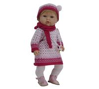 Muñeca Tita Tricot para que los niños aprendan a poner y quitarle la ropa, muy blandita y con un suave perfume a vainilla. Conjunto de punto con zapatos de charol. Muñeca preciosa