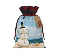 Muñeco de nieve con conchas de mar sentado en la playa de arena, bonito color a juego, bolsa de Navidad con diseño de cordón para fiesta de Navidad, embalaje de regalo