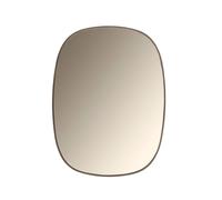 Muuto Espejo Framed Taupe. 59x44 cm