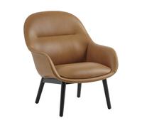 Muuto Sillón Fiber Lounge patas de roble Refine leather cognac-black