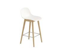 Muuto Taburete bar con respaldo Fiber 65 cm Natural white-patas de roble