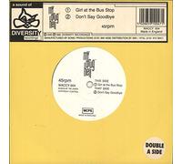 My Drug Hell - Girl At The Bus Stop - Yellow Sleeve