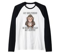 My Girlfriend Is Hotter Than My Coffee Camiseta Manga Raglan