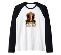 My Pet Is The Boss Funny Regal Cat On Throne Camiseta Manga Raglan