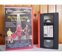 My Stepmother Is An Alien [Reino Unido] [VHS]