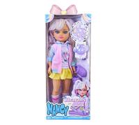 Nancy Charms in Style, Muñeca de Estilo Kawaii con Falda de Tablas y Sudadera Estampada, Chaleco y Calcetines hasta la Rodilla, Incluye Zuecos para Charms, +3 años, Famosa (NAC90000)