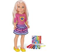 Nancy - Un día Haciendo mechas, Muñeca Rubia con Pelo Largo para Hacer Mechas y Peinados Creativos con Tizas de Colores, Accesorios Incluidos, Regalo para Niños y Niñas + 3 años, Famosa (700013865)