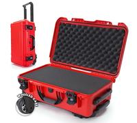NANUK 935 - Maleta Protectora Ligera e Impermeable de Resina NK-7, con Ruedas e Inserto de Espuma Personalizable (56 cm x 36 cm x 23 cm) Homologada como Equipaje de Mano (Rojo)