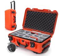Nanuk 935 - Funda rígida Impermeable con Ruedas y Divisor Acolchado, Color Naranja