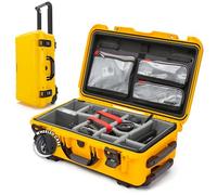 Nanuk 935 - Estuche rígido Impermeable con Ruedas, Divisor Acolchado y Organizador de Tapa, Color Amarillo