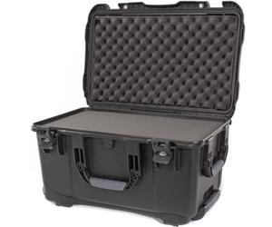 Nanuk 938 - Funda rígida Impermeable con Ruedas y Relleno de Espuma, Color Negro
