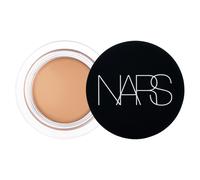 NARS - Soft Matte Complete Antimanchas 6.2 g Marrón claro female