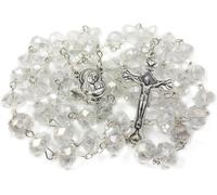 Nazareth Store Rosario de cuentas de cristal transparente blanco con medalla de tierra sagrada y rosario de comunión de Jesús