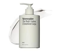 Necesario Loción corporal con dosificador - Hidratante corporal con aroma a hinoki, enriquecido con péptidos, niacinamida, vitaminas C/E y omega 6/9 - Hidratación diaria reafirmante - Probado