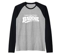 Necesito un Abrazo de un Malo Camiseta Manga Raglan