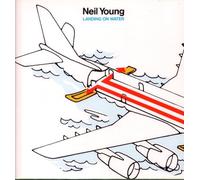 Neil Young - Landing on water (US, 1986) / Vinyl record [Vinyl-LP]