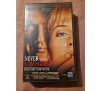 Never Talk to Strangers [Alemania] [VHS]