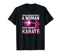 Never Underestimate a Woman Who Knows Karate Frase Divertida Camiseta