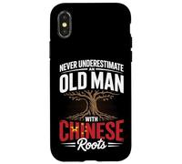 Never Underestimate An Old Man with Chinese Roots Carcasa para iPhone X/XS