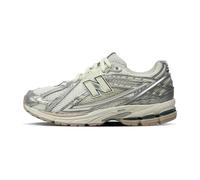 New Balance - 1906R Sneakers - Shoes - Hombre - Gris - 42 1/2 EU -