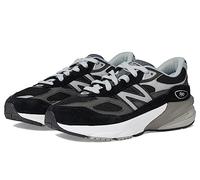 New Balance Boy's 990 V6 Lace-up Sneaker, Black/Silver, 4 Big Kid