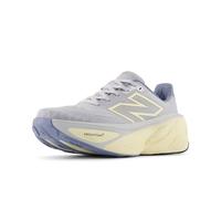 New Balance Fresh Foam X More V5 - Tenis de correr para mujer, Gris perla/Dusk Shower/Calcio, 5.5