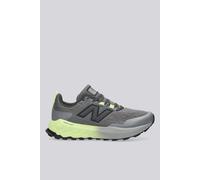 NEW BALANCE Fresh Foam X Garoe V2 - Hombre - Gris / Amarillo - talla 44 1/2- modelo 2026