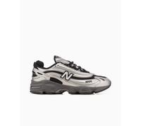 New Balance M1000 EGR Ref. M1000EGR Color Plateado Talla 38.5