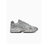New Balance M1000 G Ref. M1000G Color Gris Plateado Talla 46.5