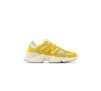 New Balance Unisex 9060 Varsity Gold Talla: 44 | Zapatos con Cordones Outlet | Unisex | Amarillo