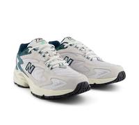 NEW BALANCE Zapatillas 725. Color blanco/verde