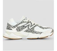 New Balance Zapatillas 9060 in Beige 38