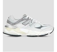 New Balance Zapatillas 9060 in Beige 42