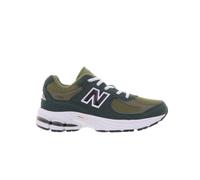 NEW BALANCE Zapatillas deportivas. Color Verde