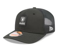 New Era Gorra ajustable para hombre de Las Vegas Raiders 2025 Sideline 9SEVENTY Trucker