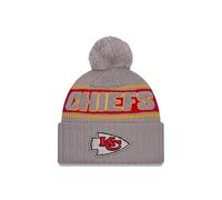 New Era Kansas City Chiefs NFL 2024 Sideline Sport Knit Gris Gorro con Pompón