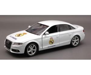 New Ray 1 / 24 Audi A4 Real Madrid