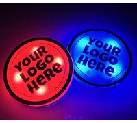 NewL 2 x Posavasos LED Logo Personalizable Coche 7 Colores USB Recargable | Portavasos luminoso personalizable LED RGB, logo/foto/texto a elegir, sensor de luz/vibración, para todos los portavasos