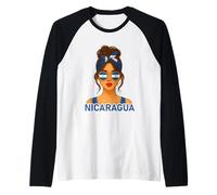 Nicaraguan Girl Nicaragua Flag Nicaraguan Girlfriend Wife Camiseta Manga Raglan