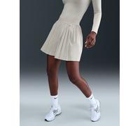 Nike 24.7 PerfectStretch Womens Dri-FIT High-Waisted Loose Pleated Shorts IB2346