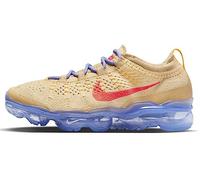 Nike Air Vapormax 2023 Flyknit - Tenis de correr para mujer, Vainilla pálida/vela/sésamo/coral marino, 42 EU