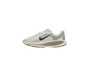 NIKE Calzado deportivo 'VOMERO 18' piedra / gris claro 40 EUR