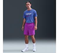 Nike Challenger Pantalón corto de running Dri-FIT de 18 cm 2 en 1 - Hombre - Morado S