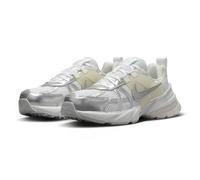 Nike FD0736-104 W V2K Run Mujer White/Metallic Silver-Platinum Tint EU 40.5