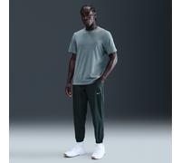 Nike Form Pantalón versátil entallado Dri-FIT - Hombre - Verde XS