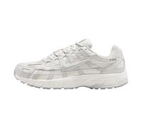 NIKE IF1756-100 W P-6000 SE Mujer Summit White/Wolf Grey-VAST Grey EU 40.5