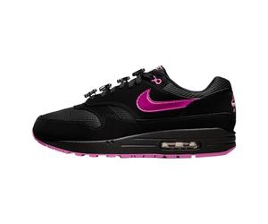 NIKE Men's Air MAX 1 PremiumSneaker