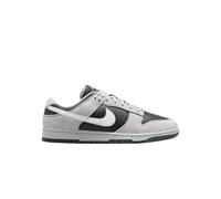 Nike Men's Dunk Low Sneaker