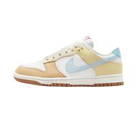 NIKE Men's Dunk LowSneaker